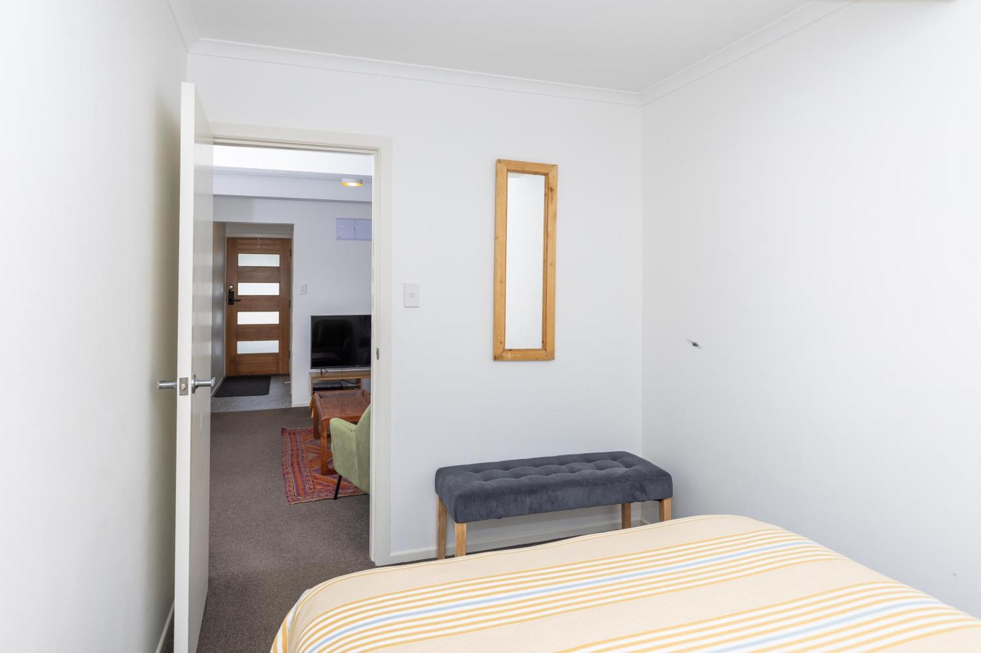 2 Bedroom Home Away From Home Near Cbd & Private Parking Hamilton Luaran gambar