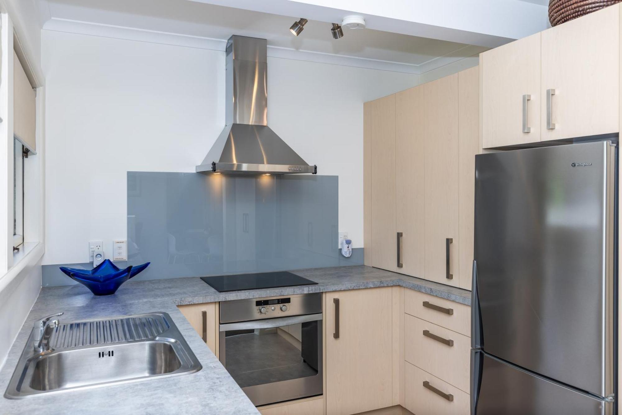 2 Bedroom Home Away From Home Near Cbd & Private Parking Hamilton Luaran gambar